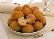 Bolinho de presunto e queijo